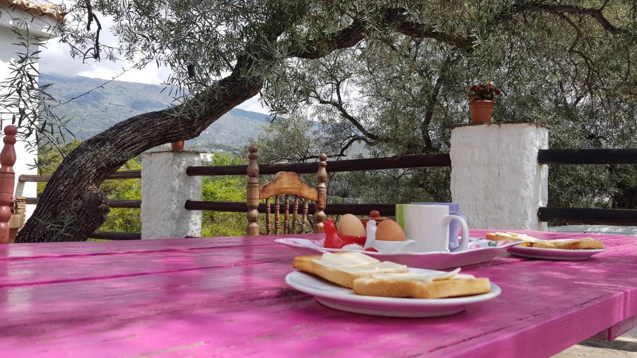 Отель Gateway To The Alpujarras, 'Cortijo Derry' Орхива Экстерьер фото